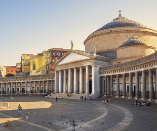 Обзорная пешеходная экскурсия по Неаполю - Naples, Italy
